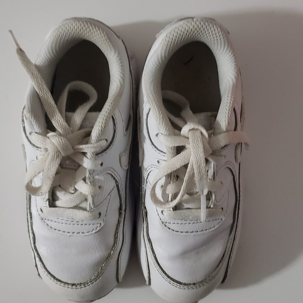 Boy nike air max